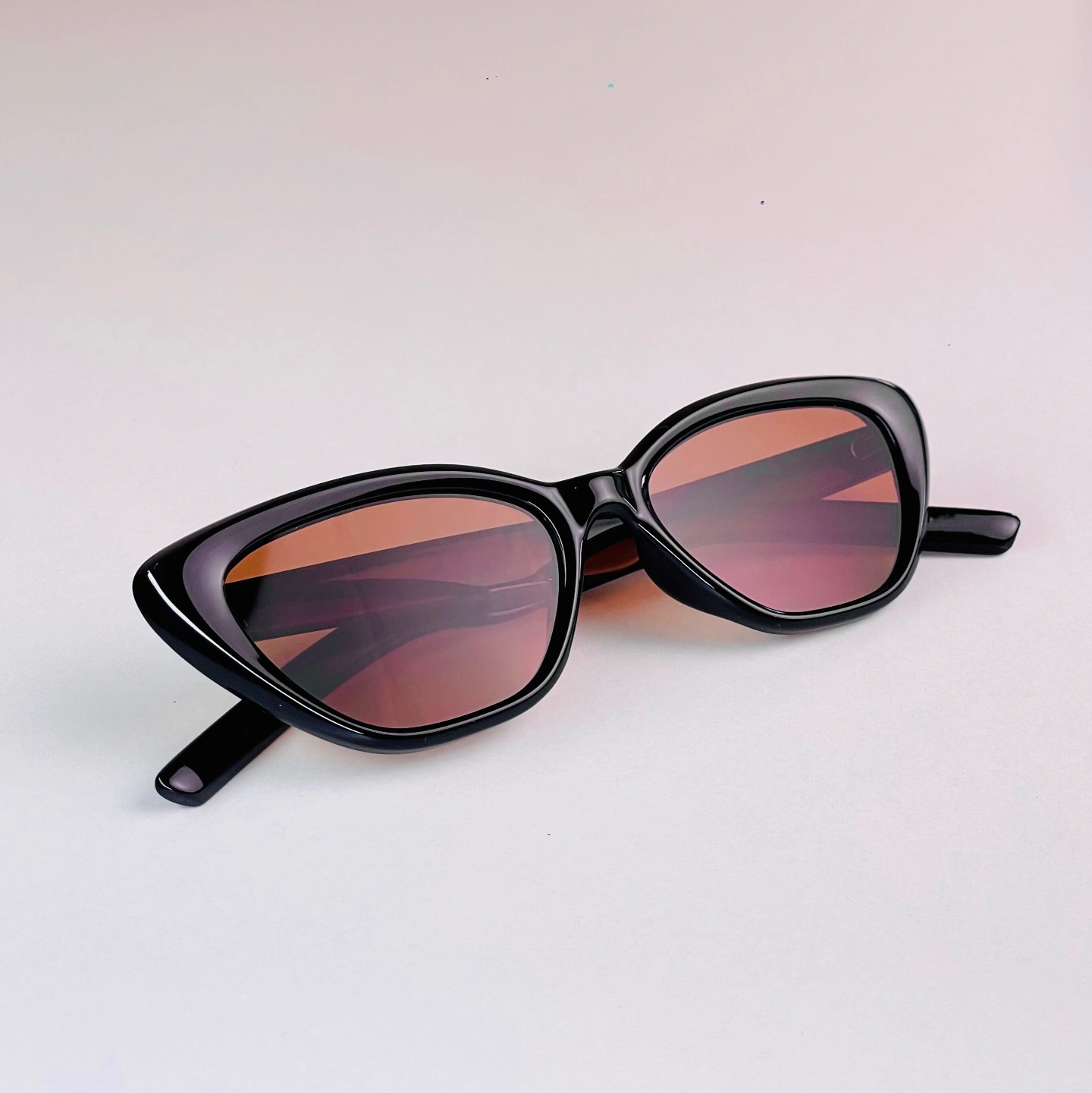 Stellar Bold Triangle Sunglasses | Brown