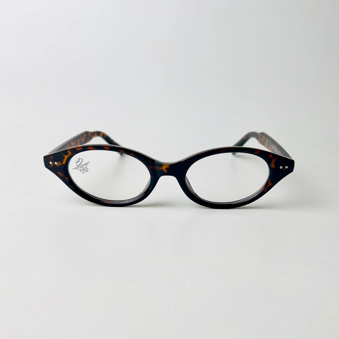 Retro Oval | Leo